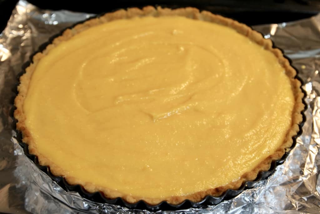 Grapefruit curd tart